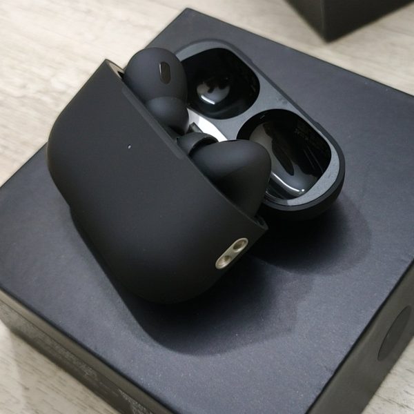 AirPods Pro 2 Black Edition - Master Copy, ANC, Latest Version, Wireless Earbuds Bluetooth 5.0, Superior Sound Bass